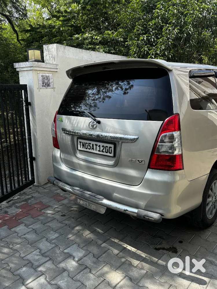 Toyota Innova 2013