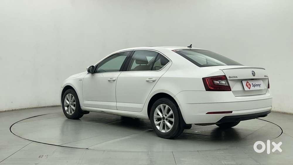 Skoda Octavia 2.0 L K Tsi At, 2018, Petrol