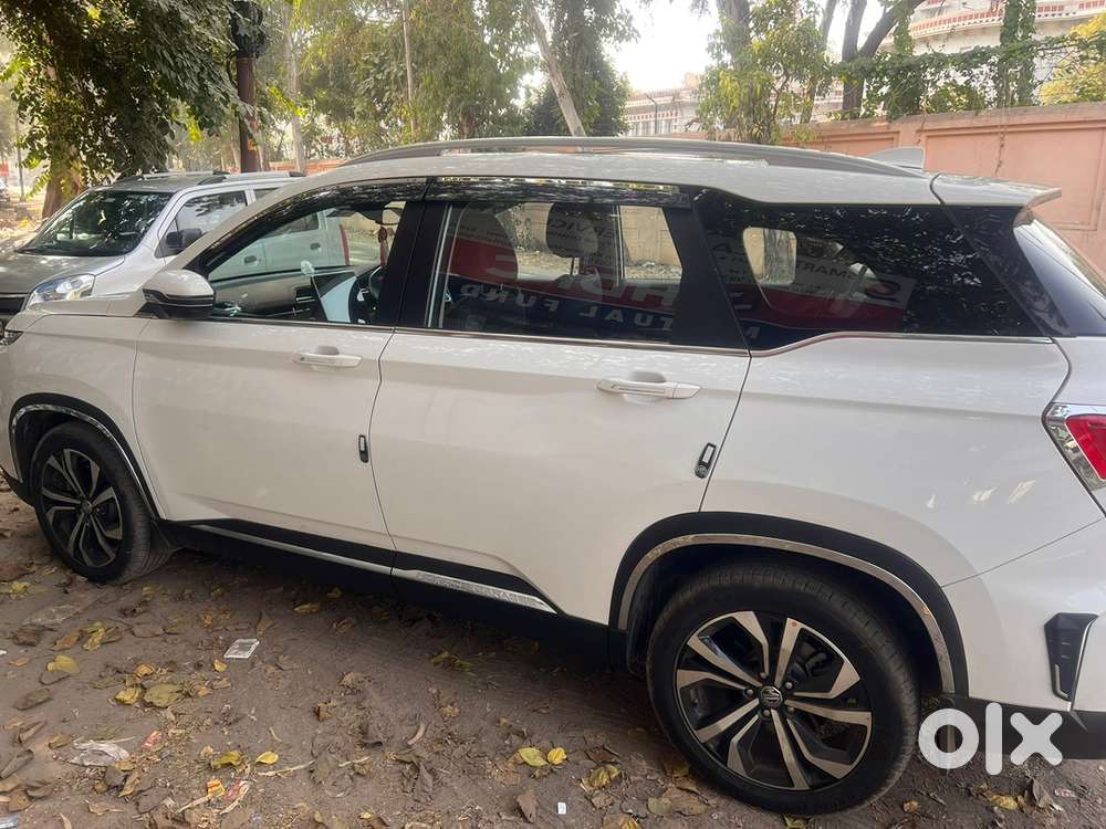 Mg Hector Plus 2024 Savvy Petrol