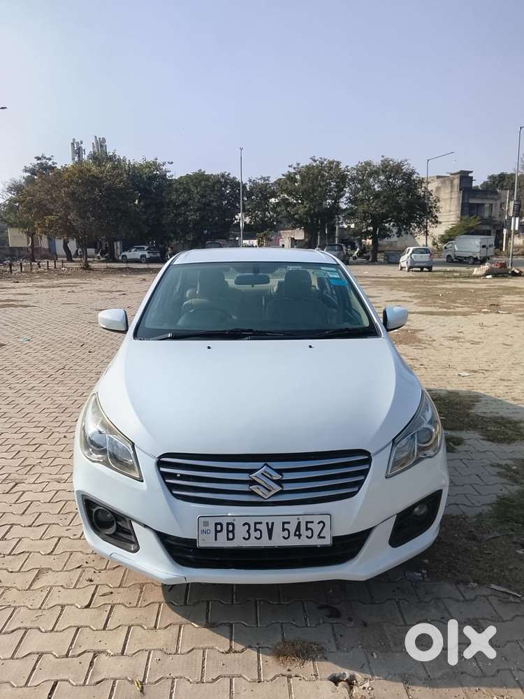Maruti Suzuki Ciaz 2014-2017 At Vxi Plus, 2014, Petrol