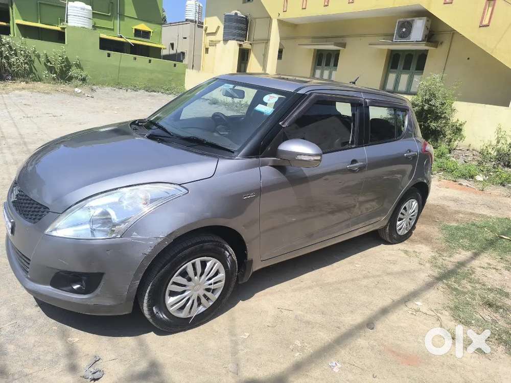 Maruti Suzuki Swift 2013 Diesel 129000 Km Driven