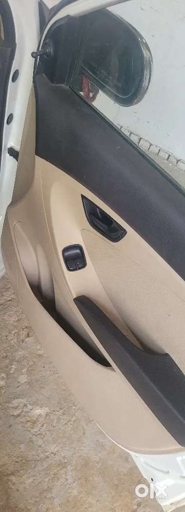 Hyundai Eon Magna + 2017