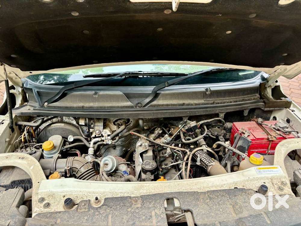 Mahindra Tuv 300 T4 Plus, 2019, Diesel