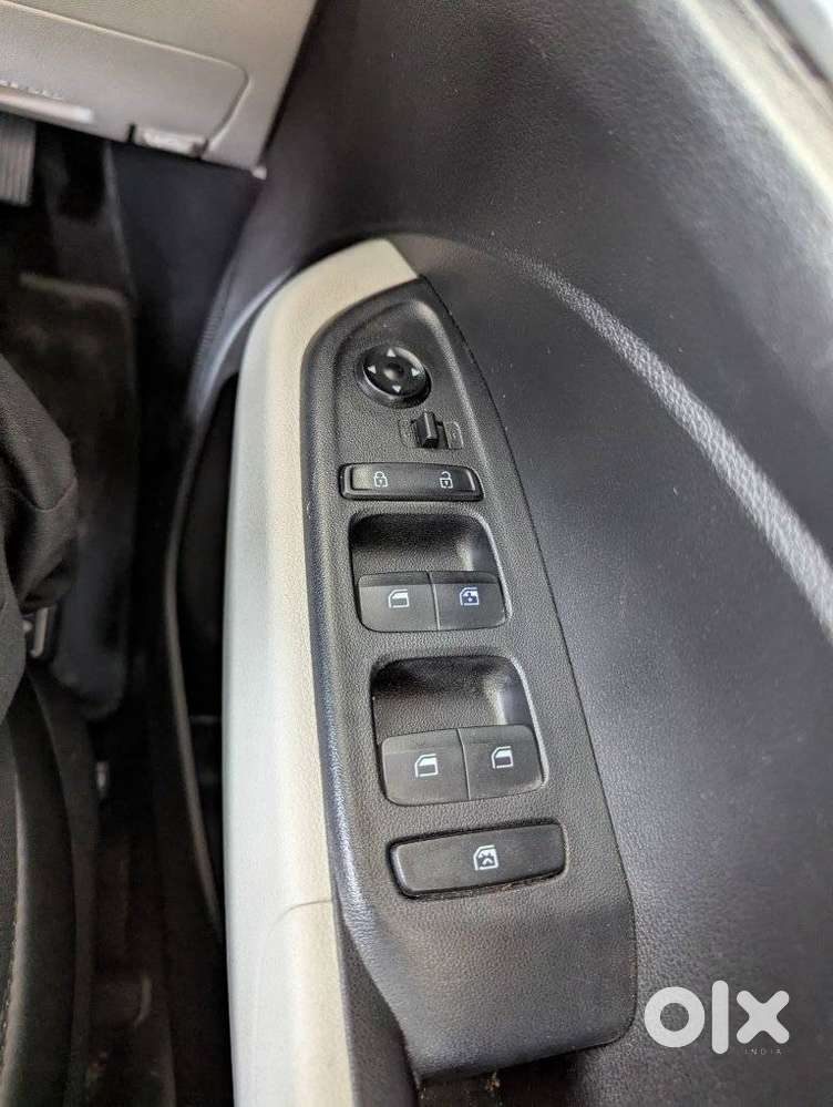 Hyundai Venue, 2024, Petrol