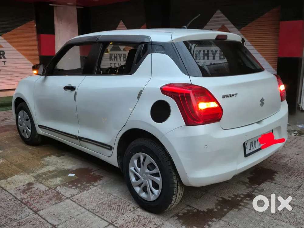 `maruti Swift Vxi Manual 2022 | 32000 Km | 1st Owner | Zd Insurance`
