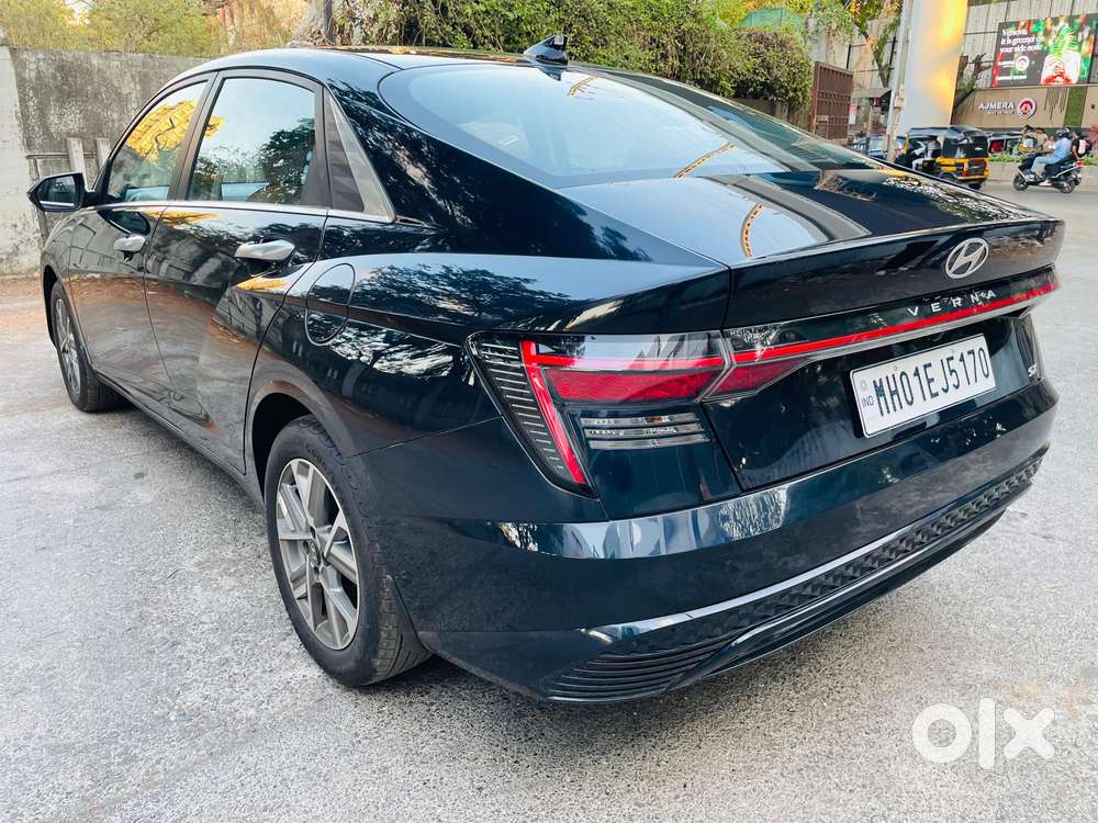 Hyundai Verna 1.5 Sx Ivt, 2023, Petrol