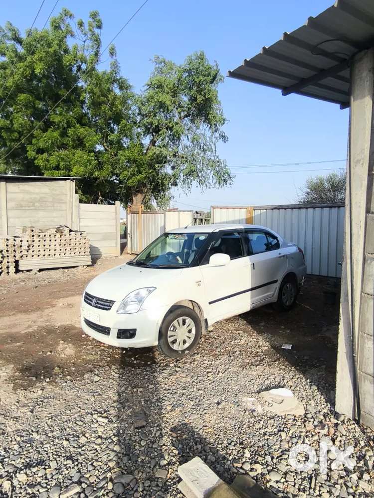 Maruti Suzuki Swift Dzire 2011