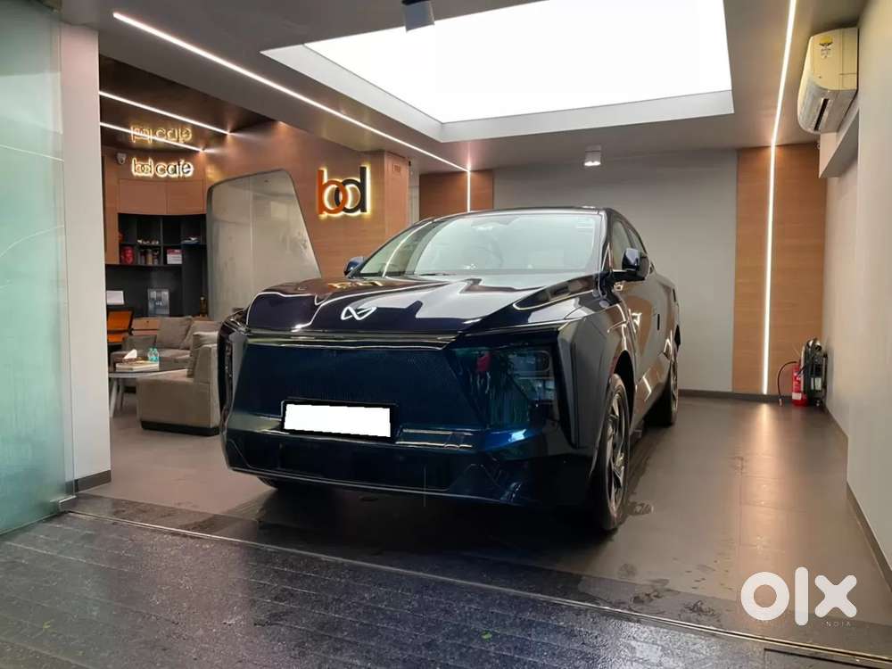 Mahindra Xev 9e Three B79 Kwh, 2025, Electric