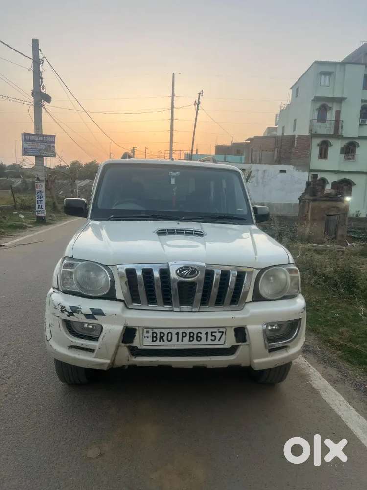 Mahindra Scorpio 2011 Diesel 100000 Km Driven