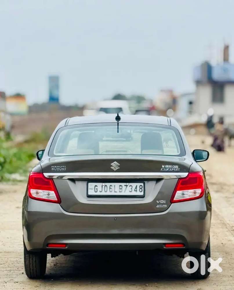 Maruti Suzuki Dzire 2017 Diesel 98000 Km Driven
