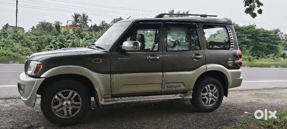 Mahindra Scorpio 2011 Diesel Manual Second Hand