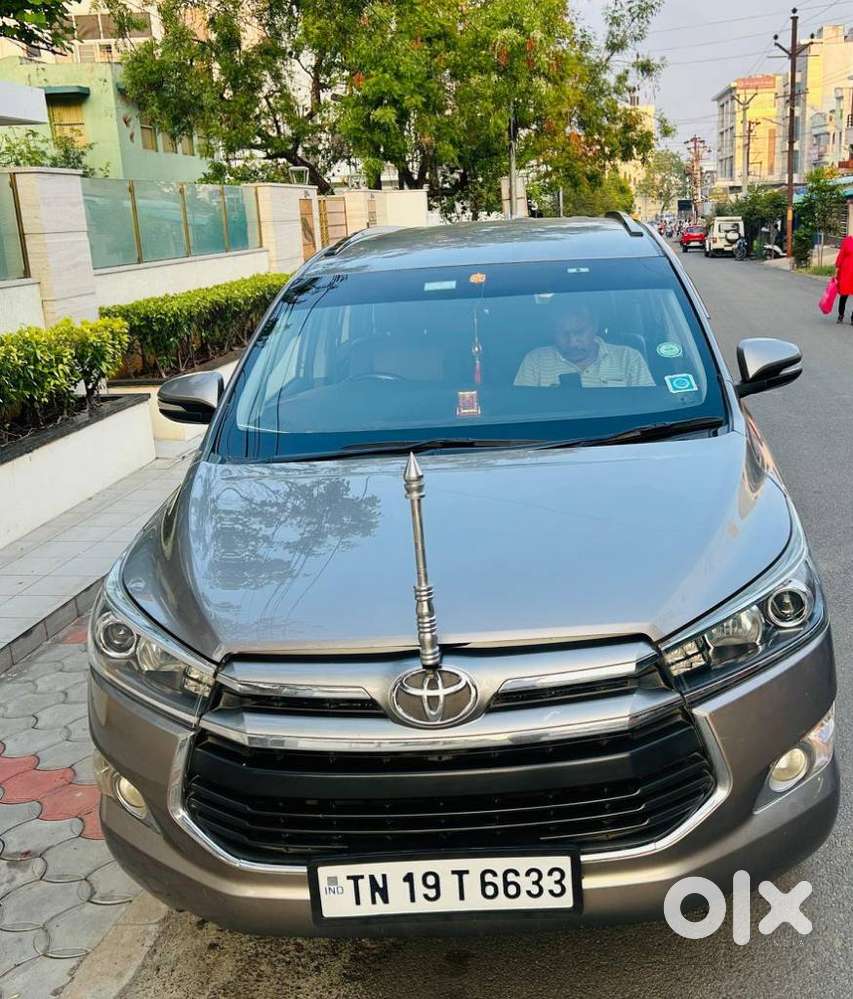 Toyota Innova Crysta 2.4 V 7 Str, 2016, Diesel