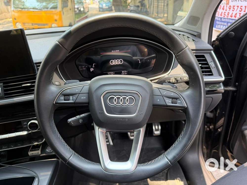 Mythos Black 2023 Audi Q5 Technology [1st Owner]