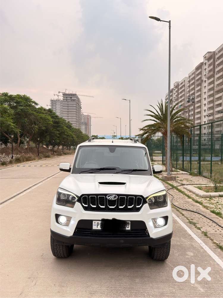 Mahindra Diesel Car 2018 S11