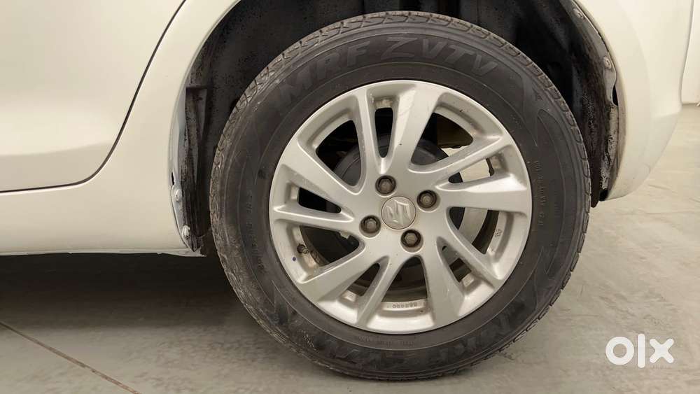 Maruti Suzuki Swift 1.3 Zxi, 2012, Petrol