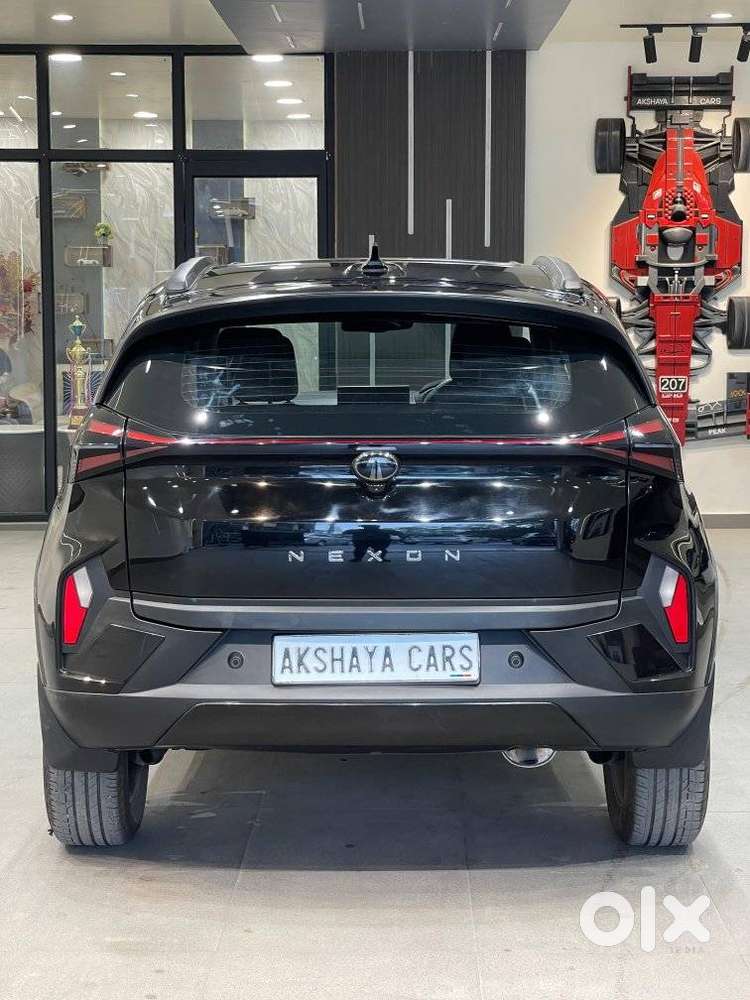 Tata Nexon Fearless Plus (ps)  1.2 Petrol Dca (adas), 2025, Petrol