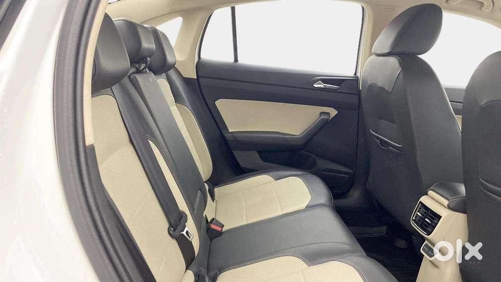 Skoda Slavia 1.0 Tsi Style At, 2022, Petrol