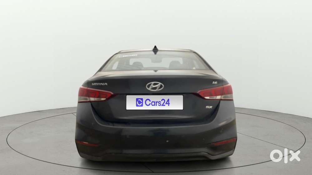 Hyundai Verna 1.6 Sx (o) Vtvt At, 2018, Petrol