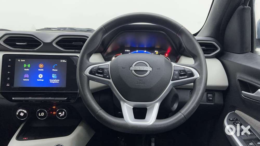 Nissan Magnite Xv Turbo, 2022, Petrol