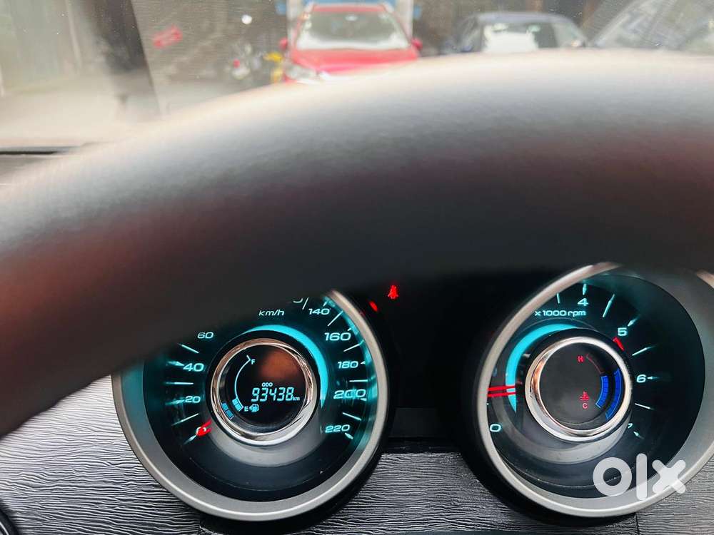 Mahindra Xuv500 2.2 W10 Sportz Edition Mt, 2018, Diesel