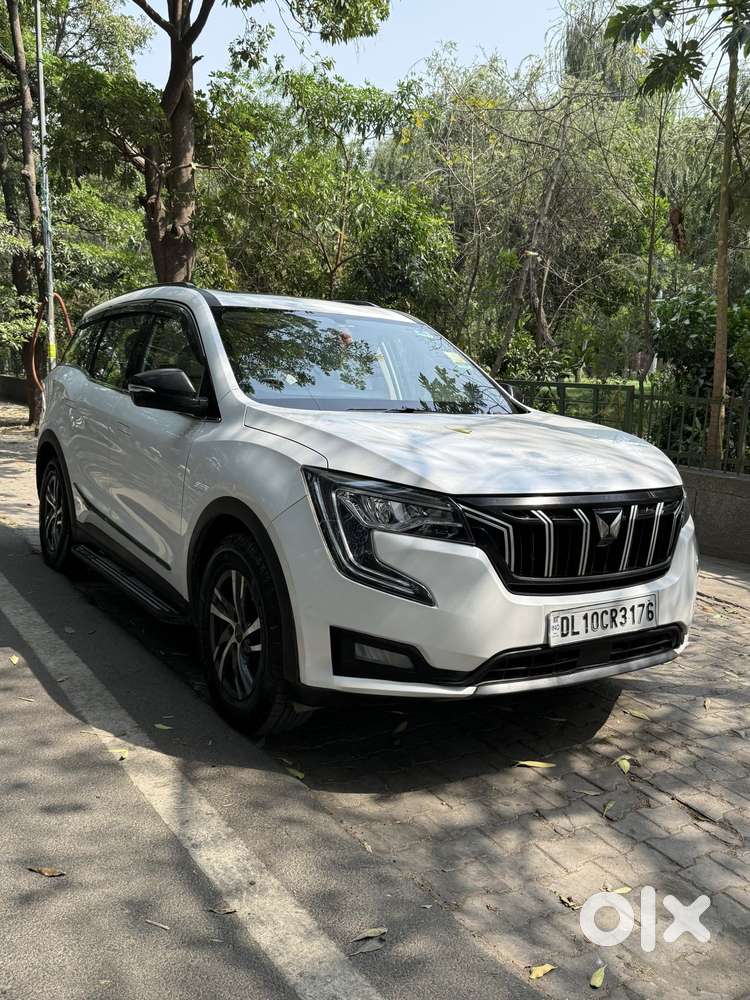Mahindra Xuv700 2.2 Ax 5 Diesel At 7 Str, 2022, Diesel