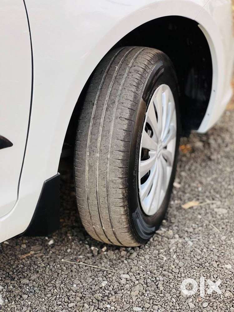 Maruti Suzuki Dzire 1.2 Vxi, 2017, Petrol
