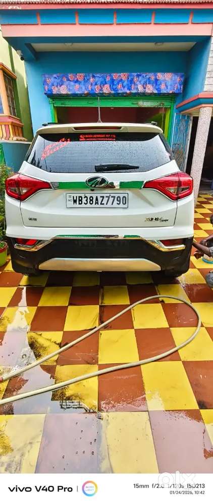 Mahindra Xuv300 2022 Petrol