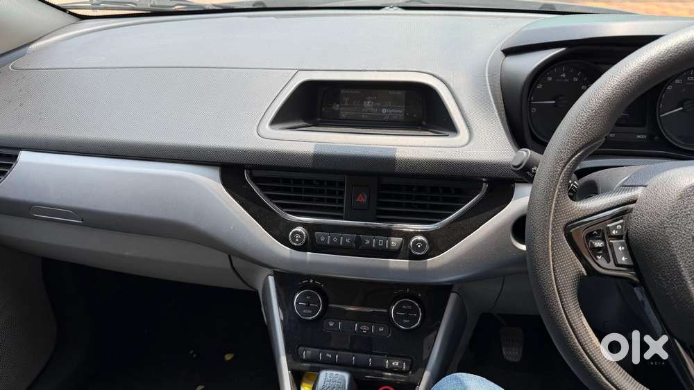 Tata Nexon 1.2 Revotron Xt, 2017, Diesel
