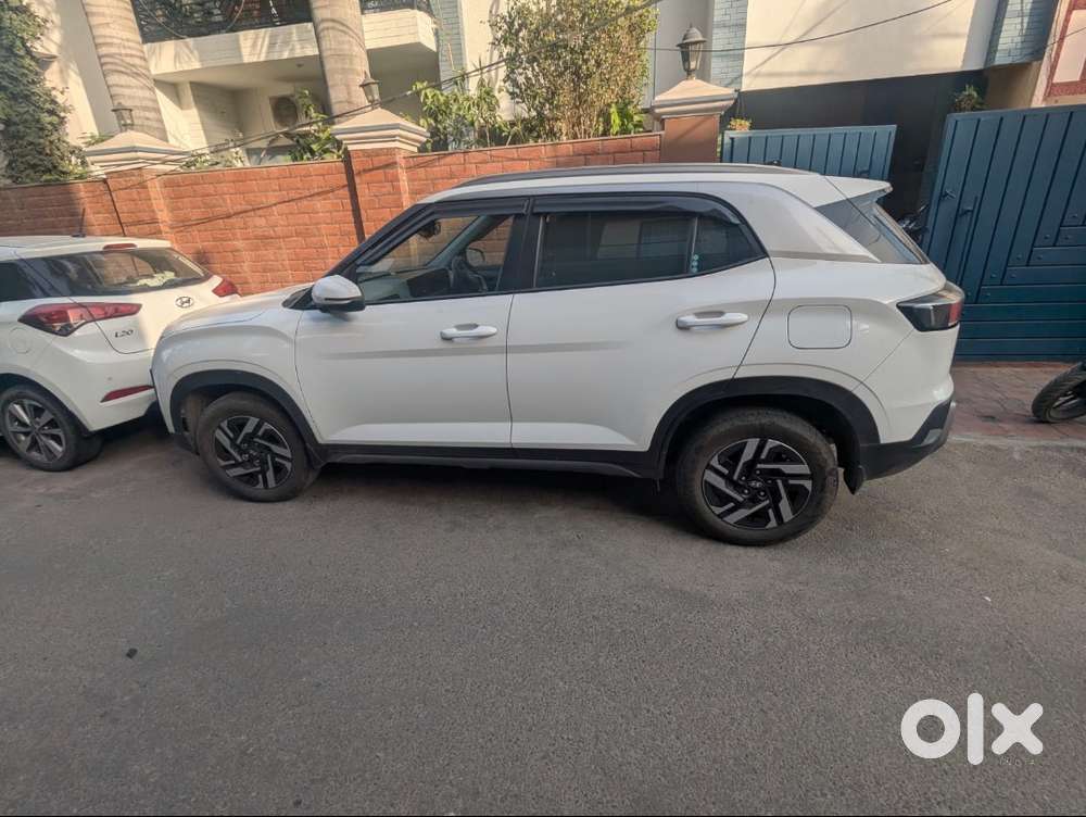 2024 Hyundai Creta Petrol 1.5 - Driven 30000km Only