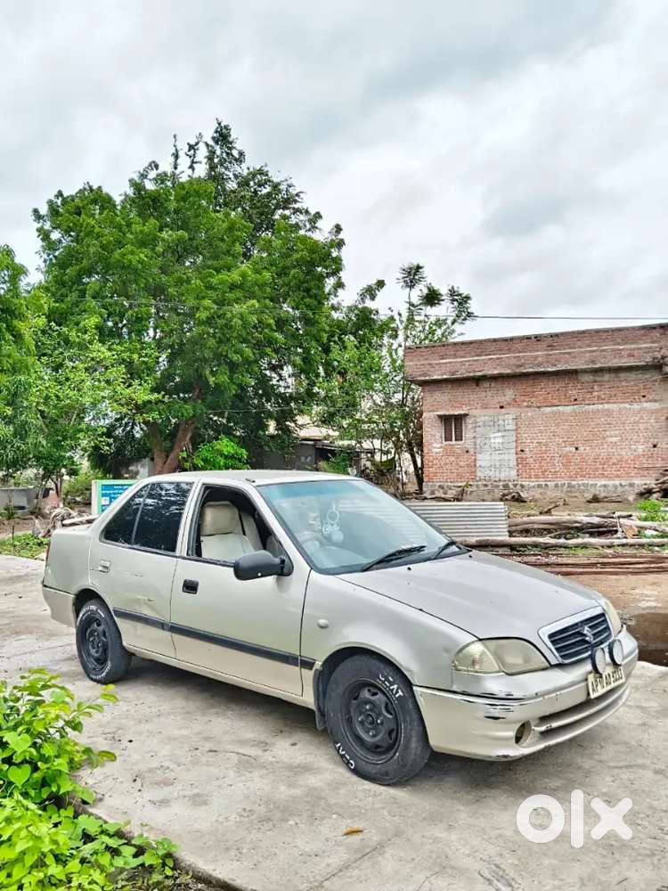 Maruti Suzuki Esteem Vxi 2004