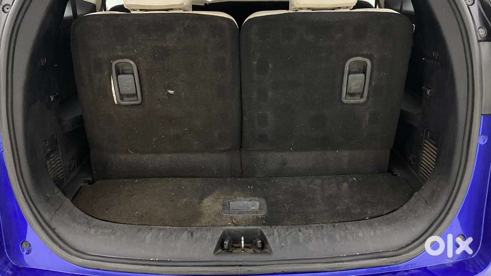 Mahindra Xuv700 2.2 Ax 7 Diesel Mt Str, 2022, Diesel
