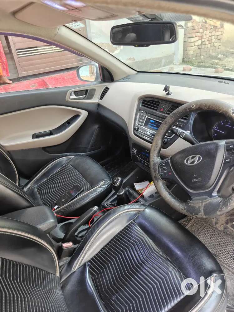 Hyundai I20 2015 Diesel 194000 Km Driven