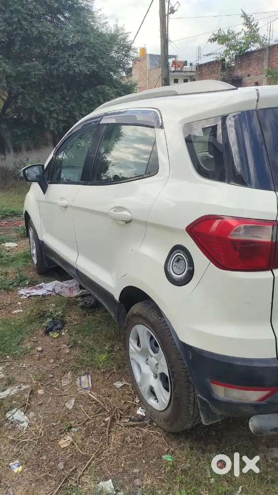 Ford Ecosport 2016 Diesel 88000 Km Driven Money Problem