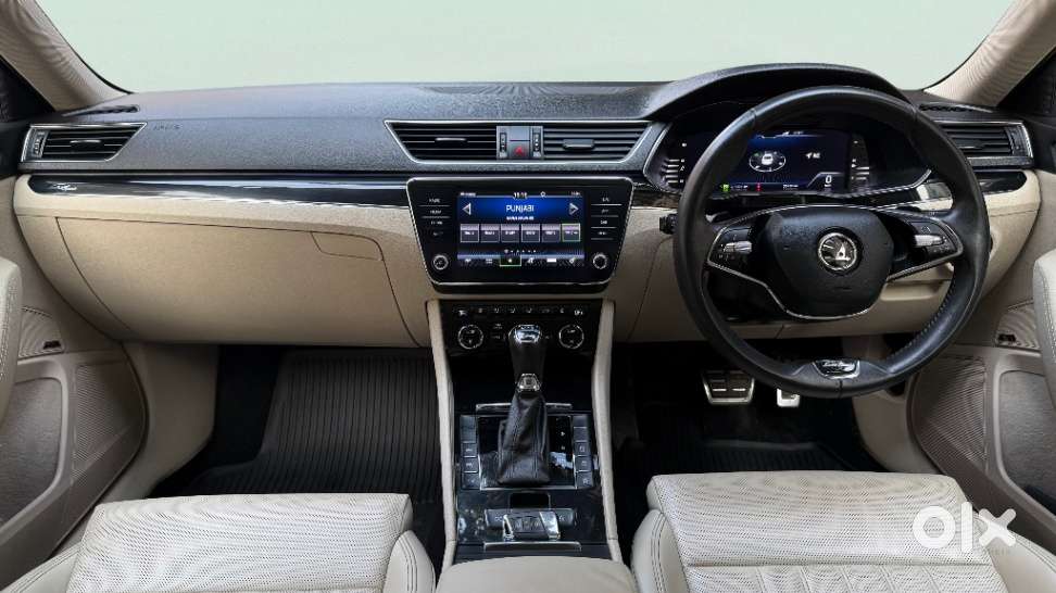 Skoda Superb Laurin And Klement 1.8, 2021, Petrol