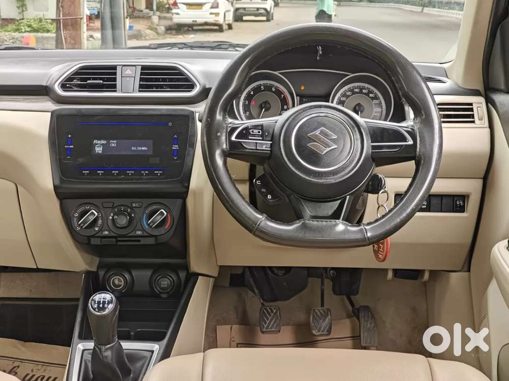 Maruti Suzuki Dzire 1.2 Vxi, 2022, Petrol