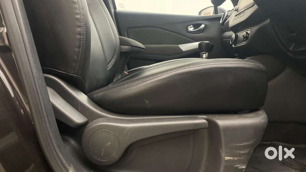 Nissan Kicks Xv, 2022, Petrol