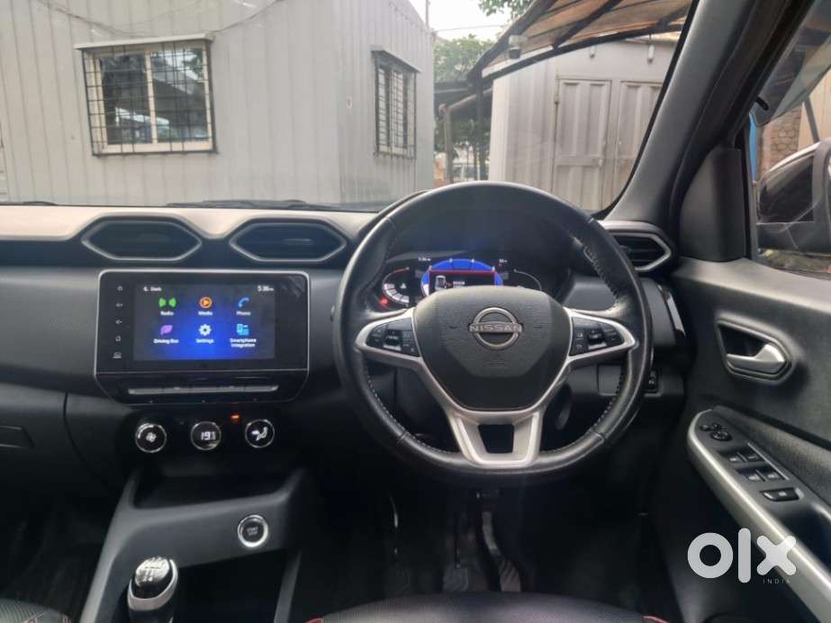 Nissan Magnite 1.0 Xv Premium, 2021, Petrol