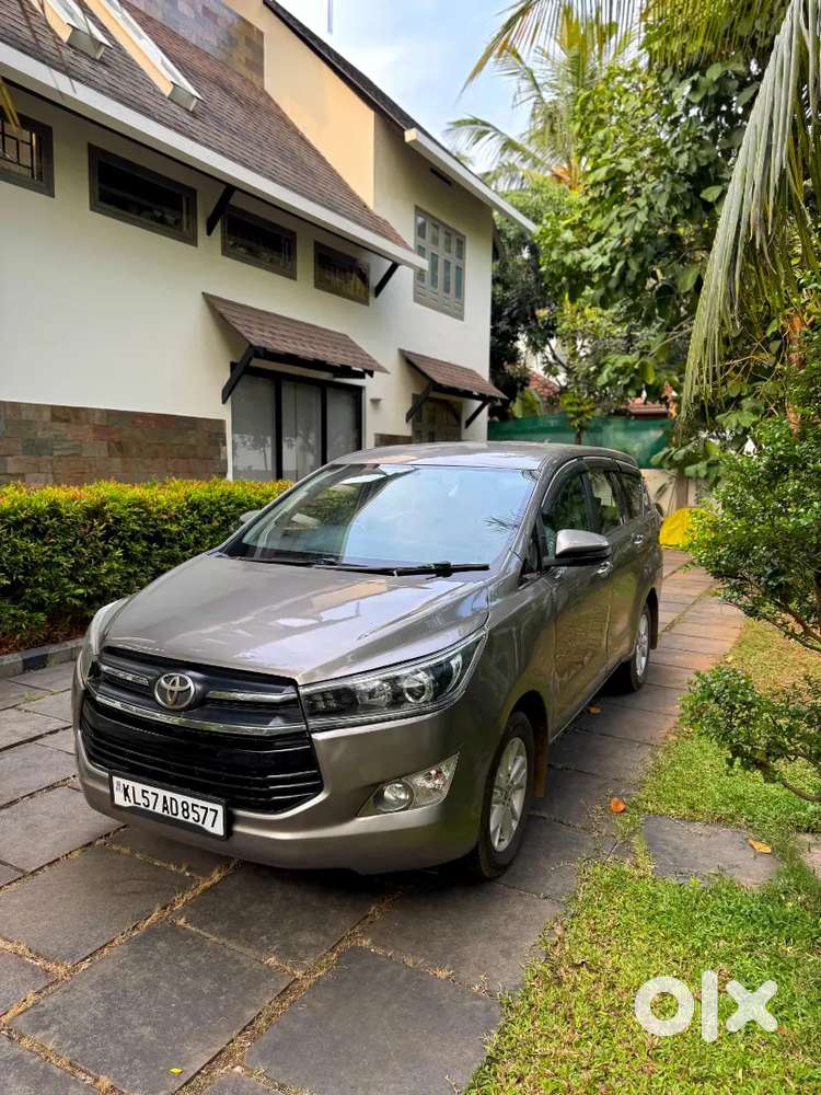 Toyota Innova Crysta V 2017 18 Reg