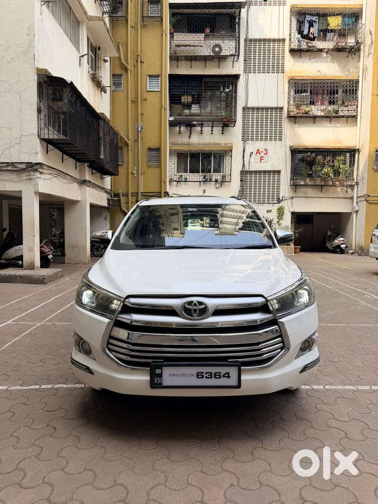 Toyota Innova Crysta