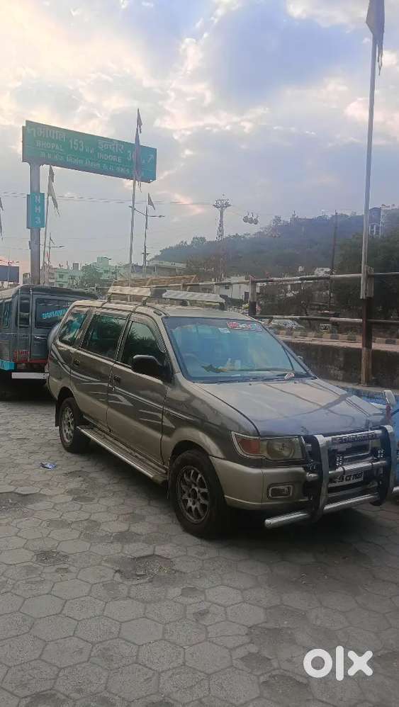 Chevrolet Tavera 200000 Km Driven