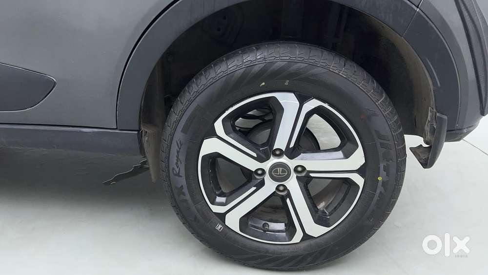 Tata Nexon 1.2 Revotron Xz Plus, 2022, Petrol