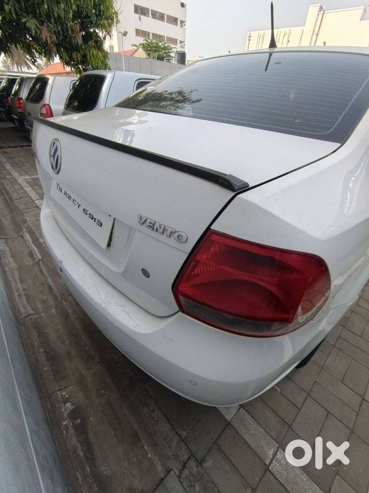Volkswagen Vento 2010-2013 Petrol Comfortline, 2011, Petrol