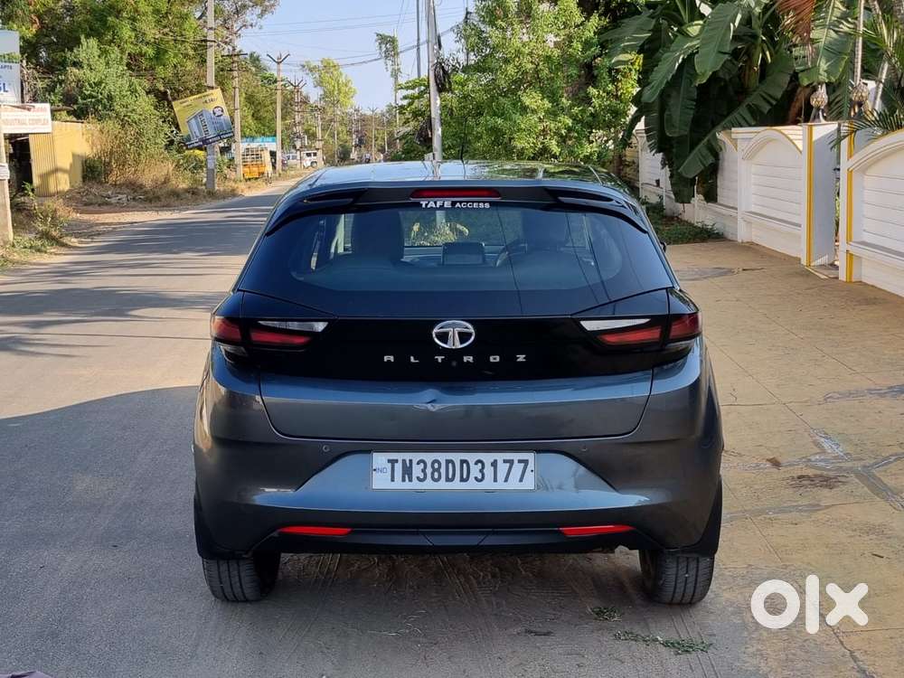 Tata Altroz 1.2 Xt, 2023, Petrol