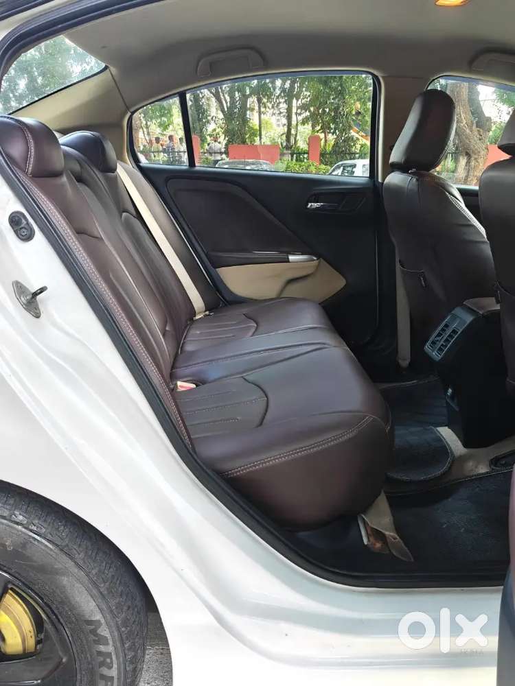 Honda City 1.5 V 2014