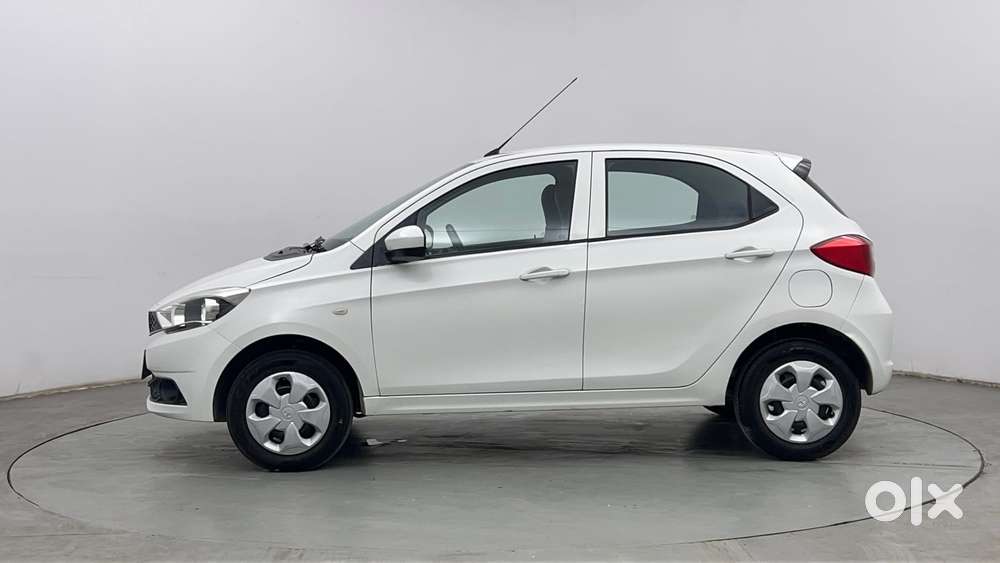 Tata Tiago 1.2 Revotron Xt, 2019, Petrol