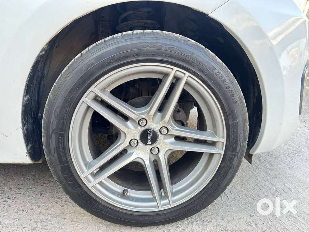 Maruti Suzuki Swift Vxi + Manual, 2019, Petrol