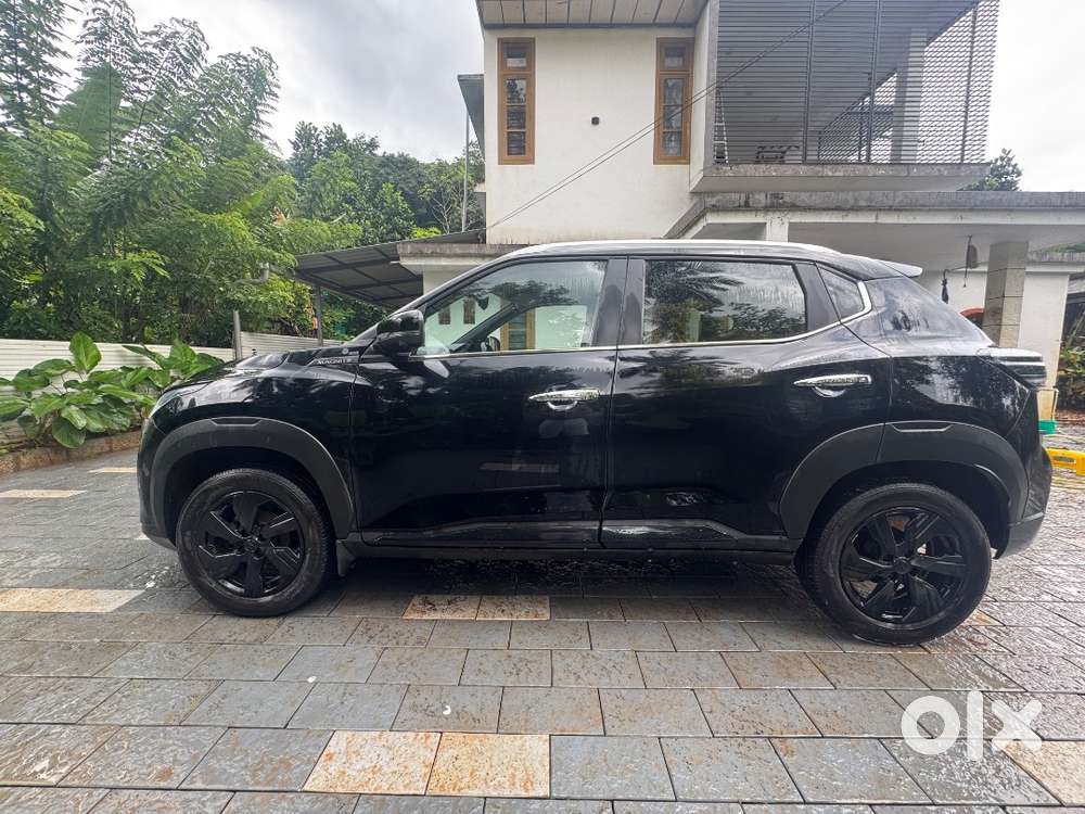 Nissan Magnite Petrol 2025