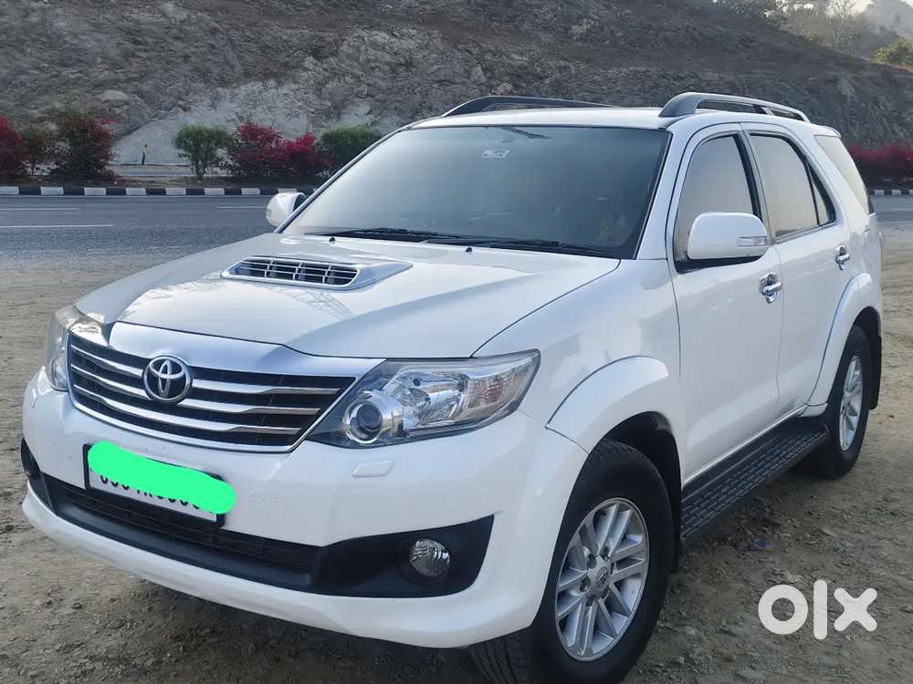 Fortuner Automatic 2014