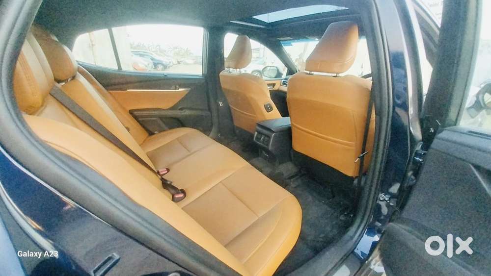 Toyota Camry Hybrid, 2025, Petrol