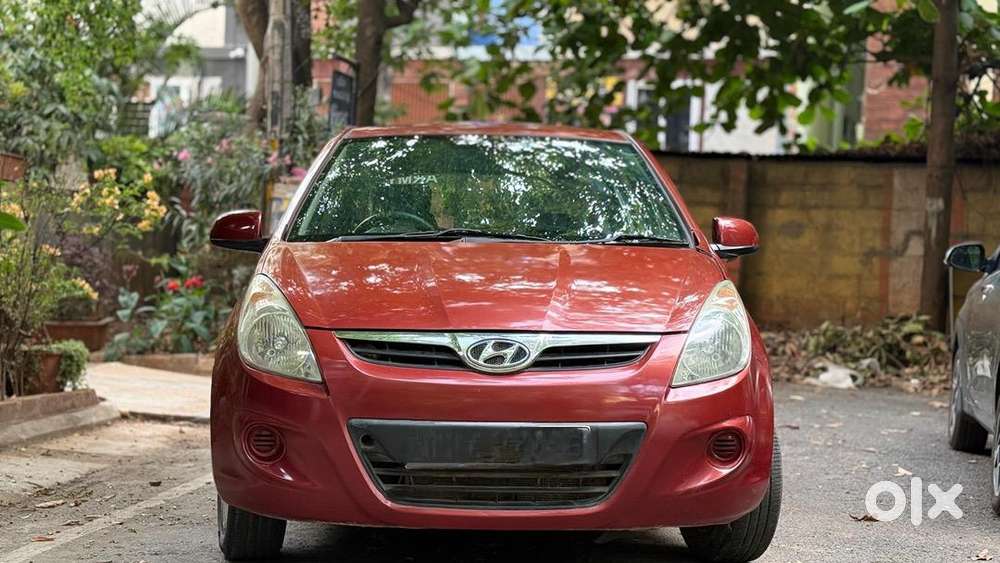 Hyundai I20 2011 Petrol 63000 Km Driven